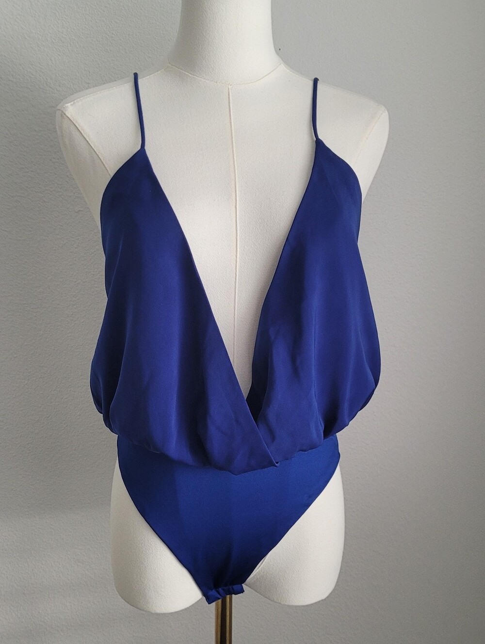 NWT Superdown Royal Blue Drape Front Low Back Cross Strap Bodysuit Sz M Festival